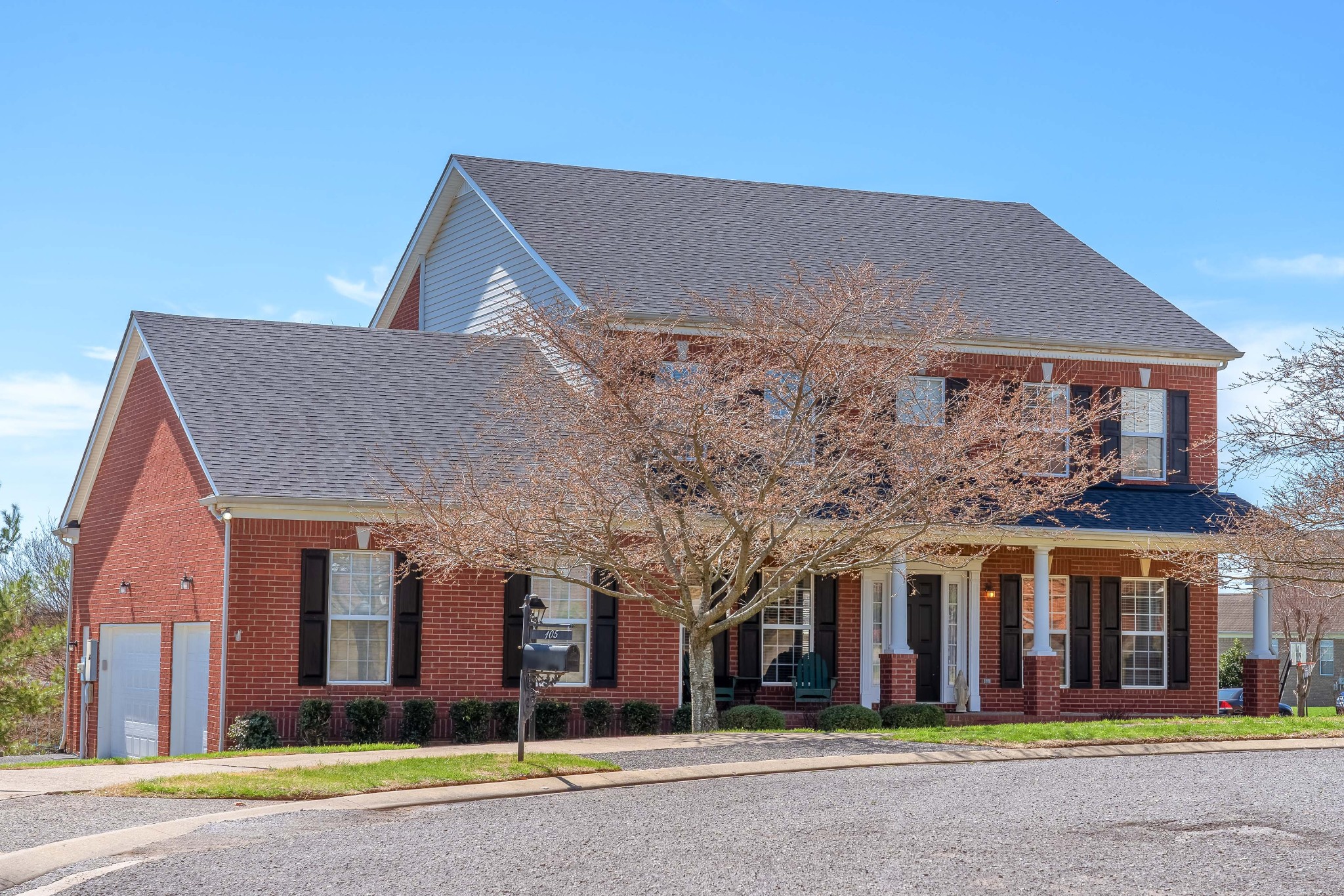 105 Thicket Ln Property Photo
