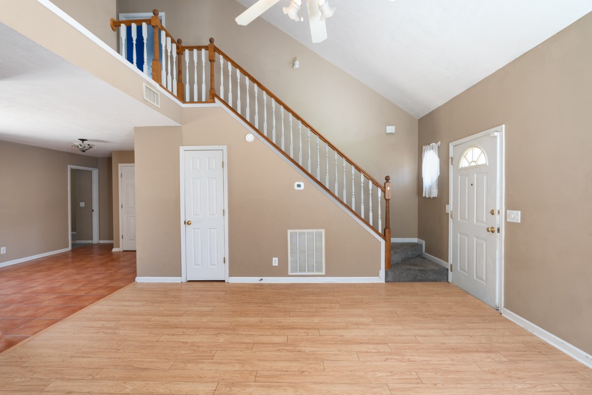 4241 Kevinwood Ct Property Photo 4
