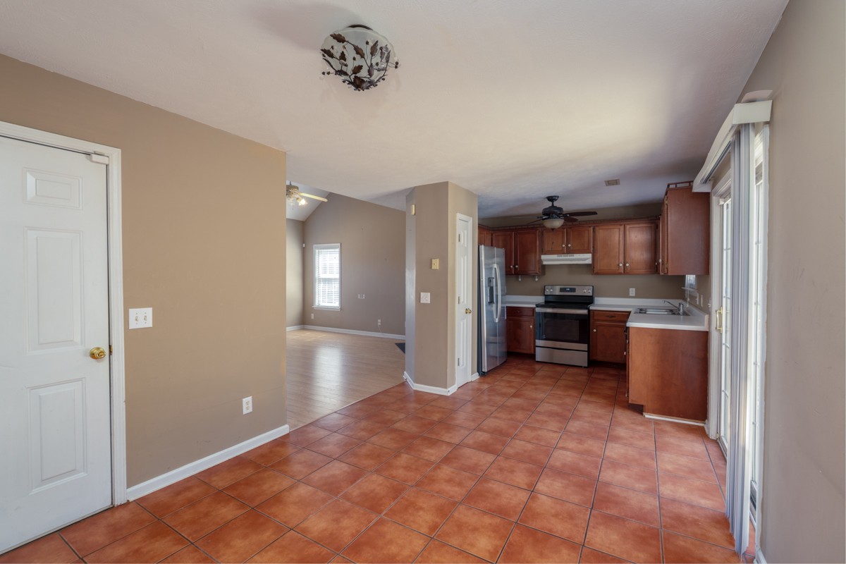 4241 Kevinwood Ct Property Photo 12