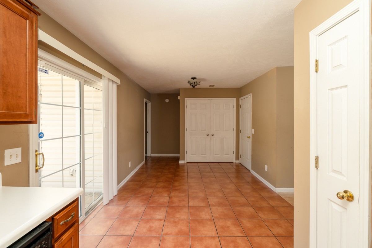 4241 Kevinwood Ct Property Photo 14