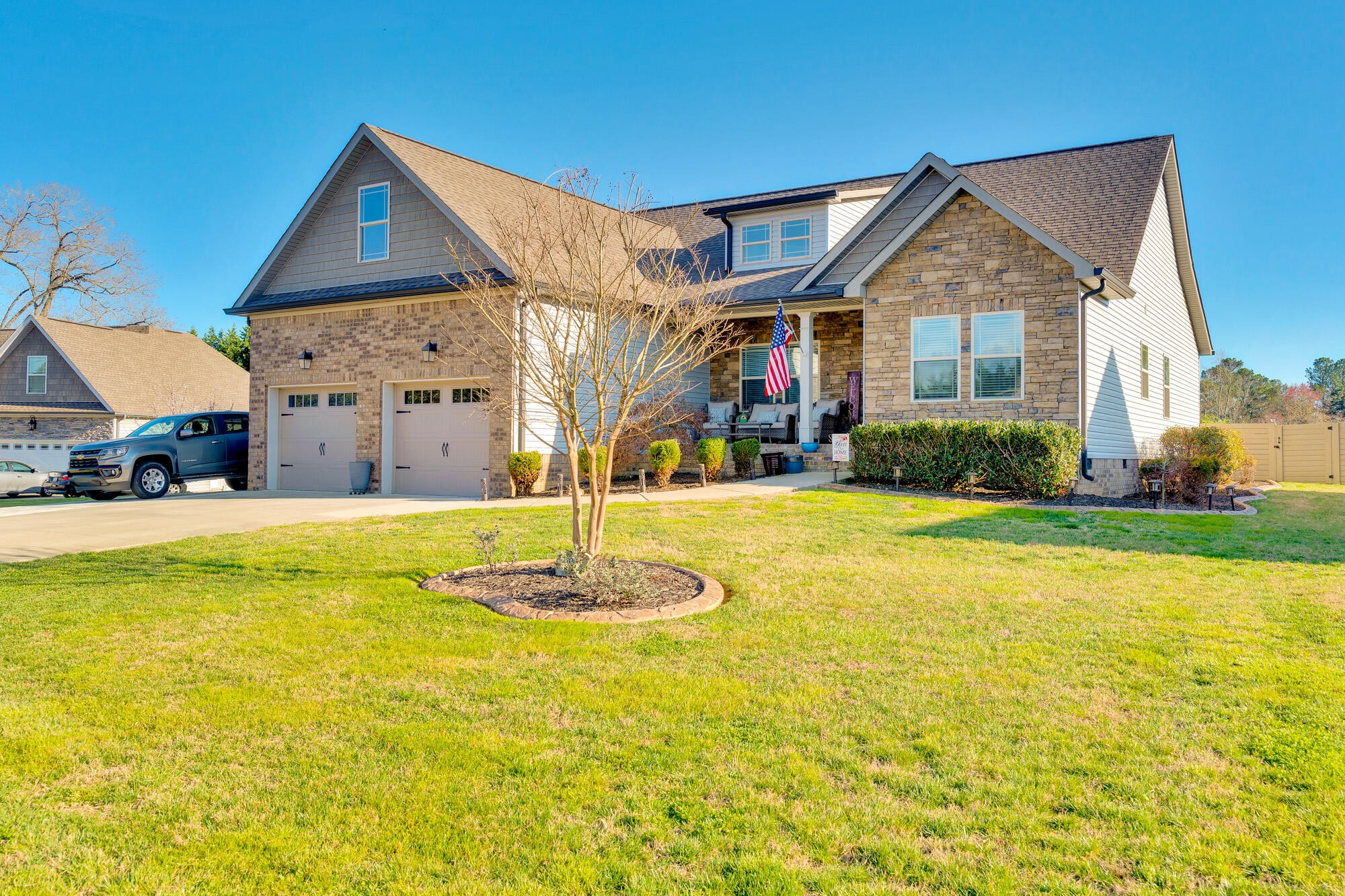 34 E Acorn Drive Property Photo
