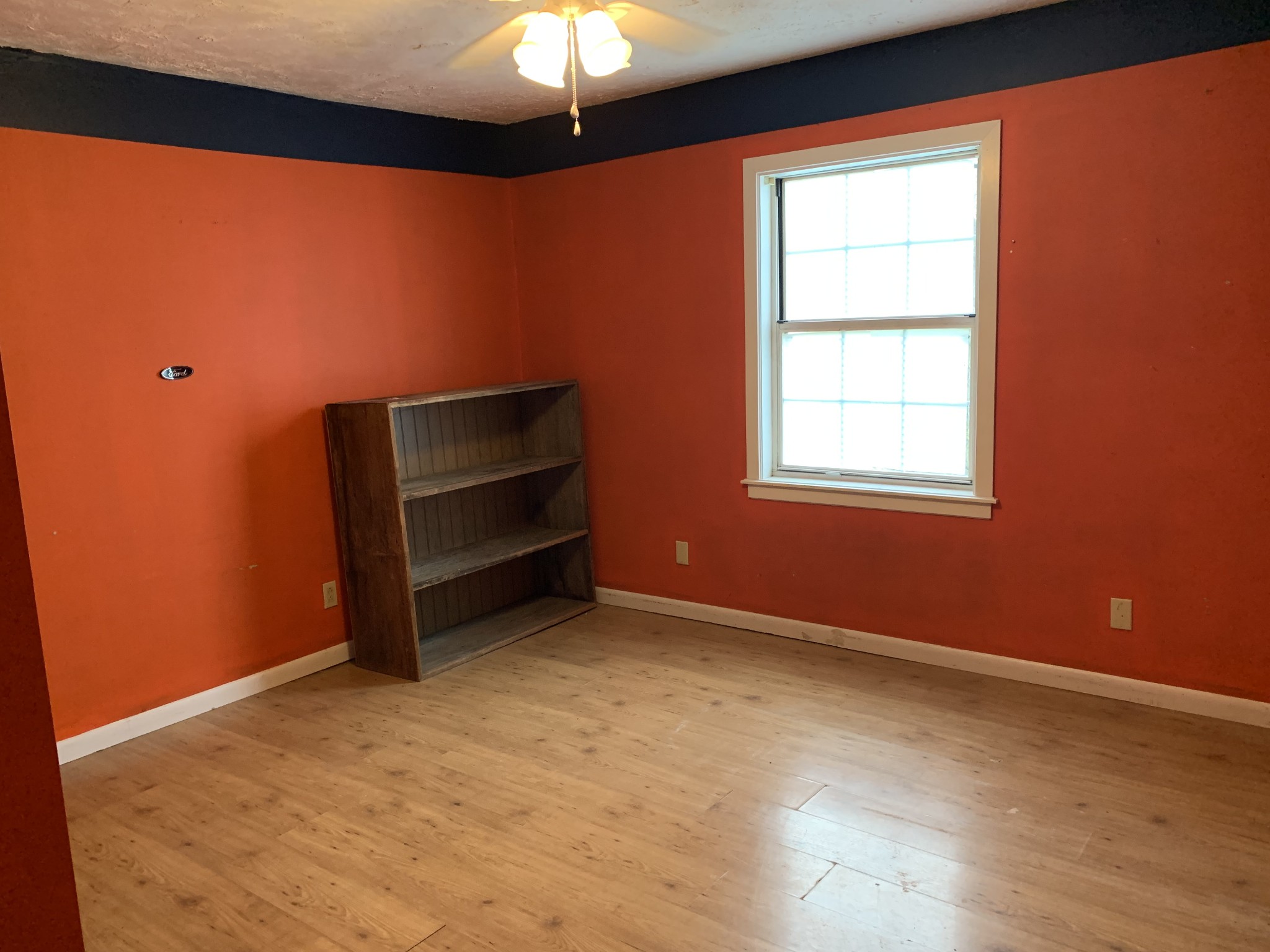 502 Twomey Rd Property Photo 15