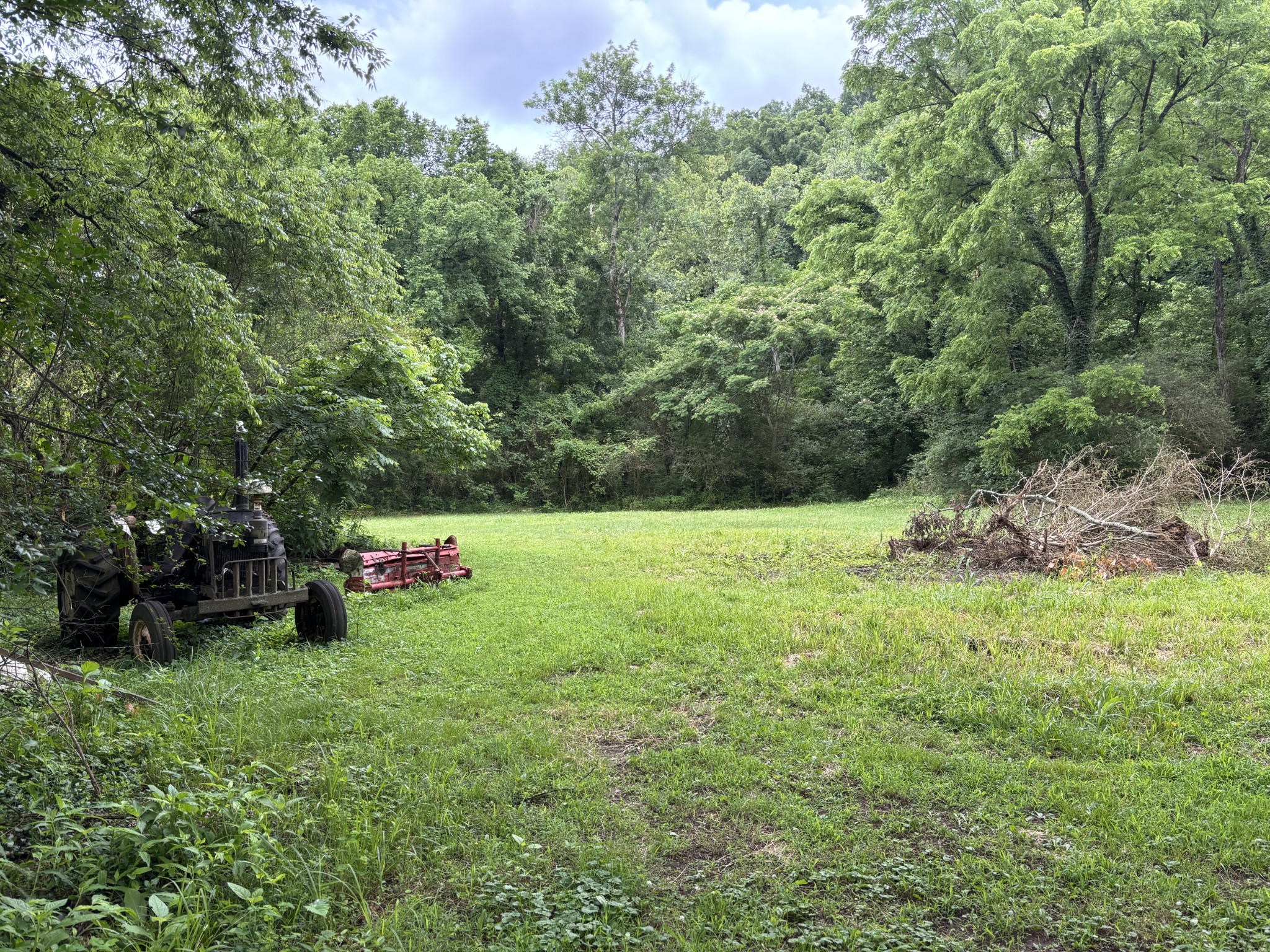 502 Twomey Rd Property Photo 28