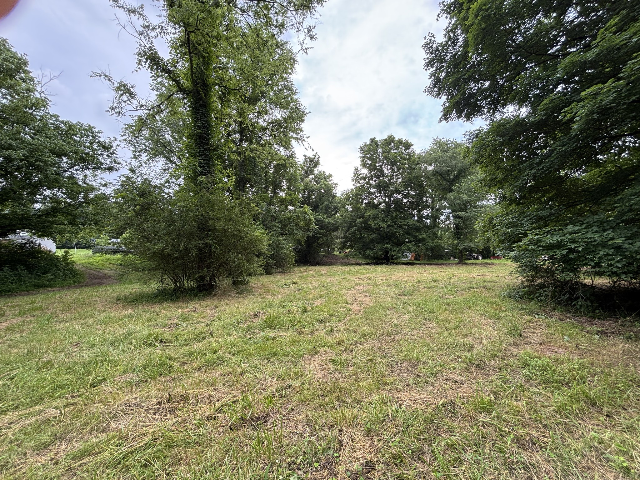 502 Twomey Rd Property Photo 32