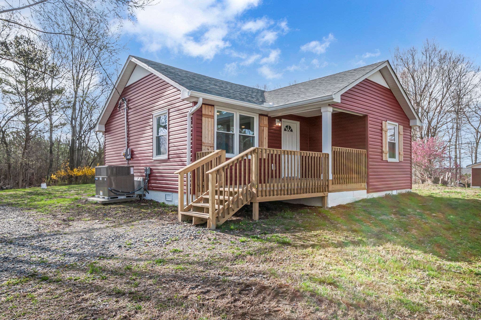 8009 Wrigley Rd Property Photo