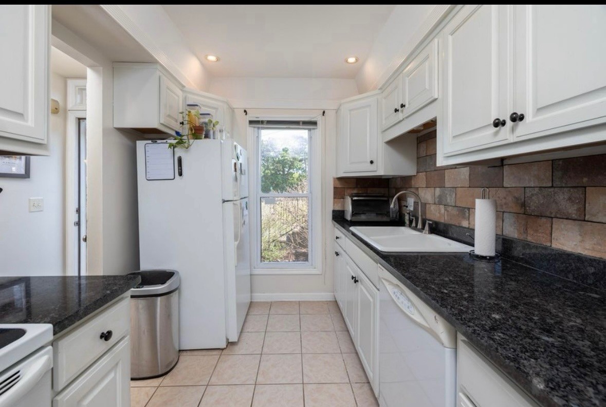 5025 Hillsboro Pike Property Photo 5