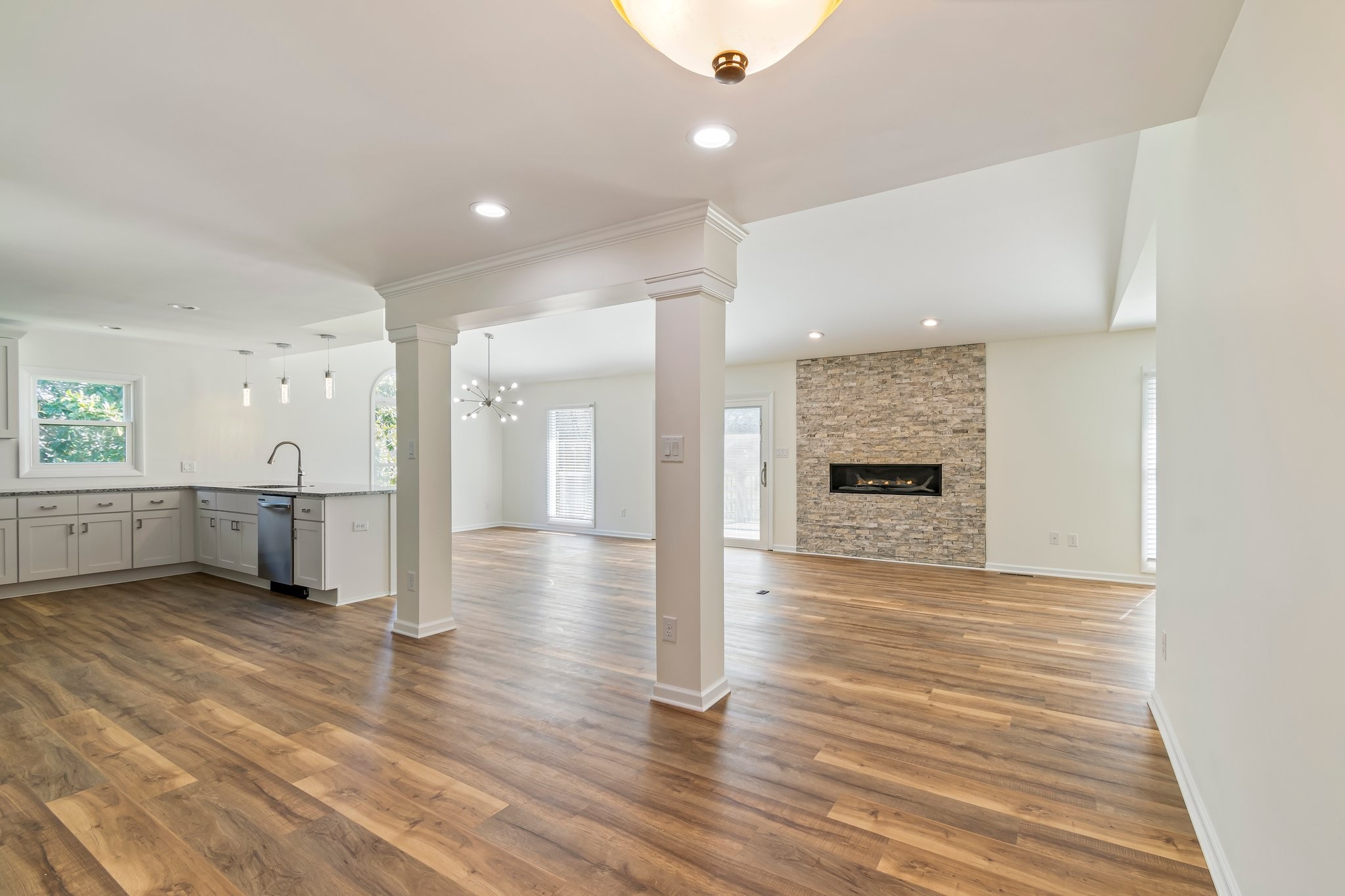 1106 Roseland Dr Property Photo 31