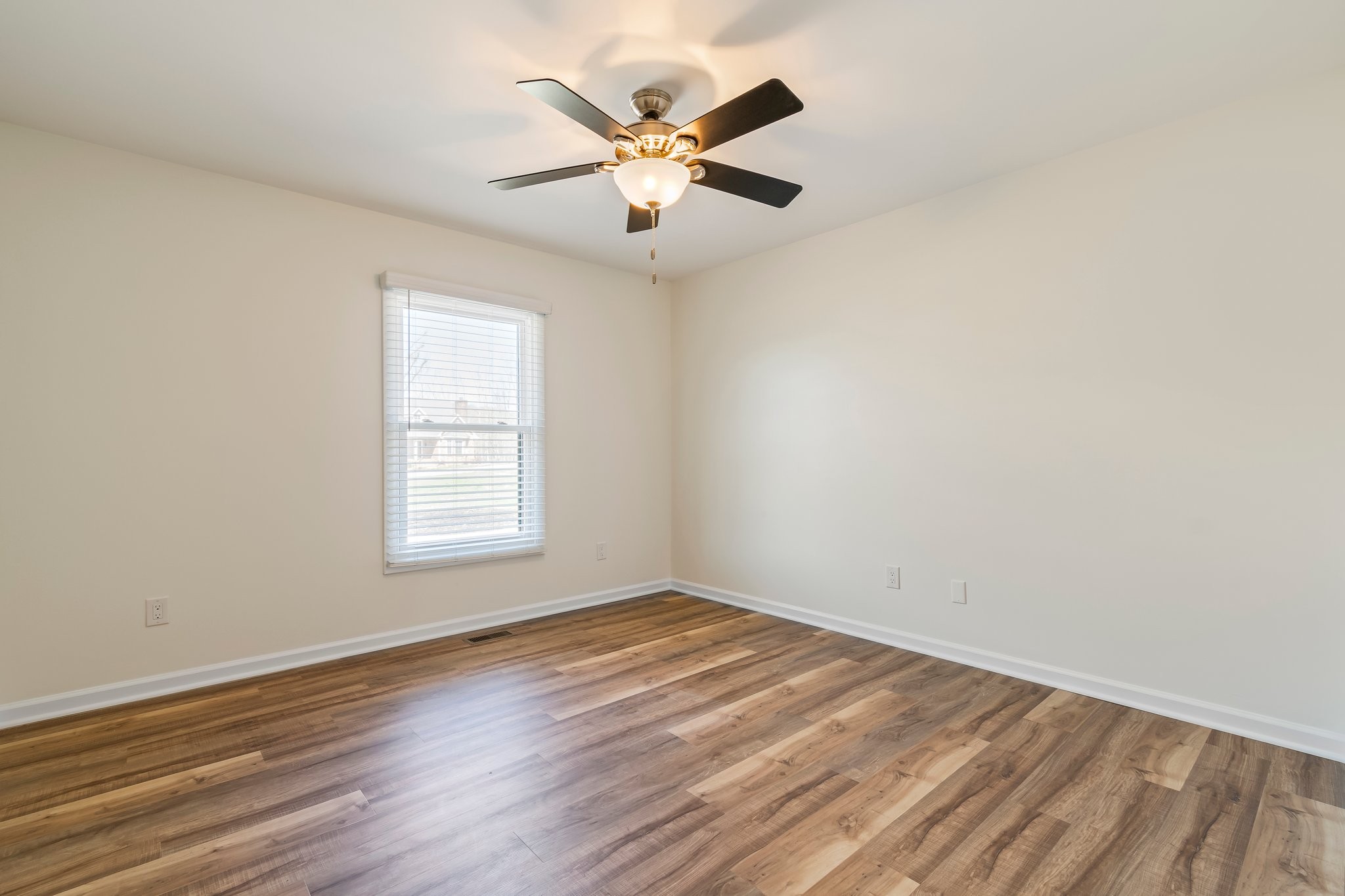 1106 Roseland Dr Property Photo 42