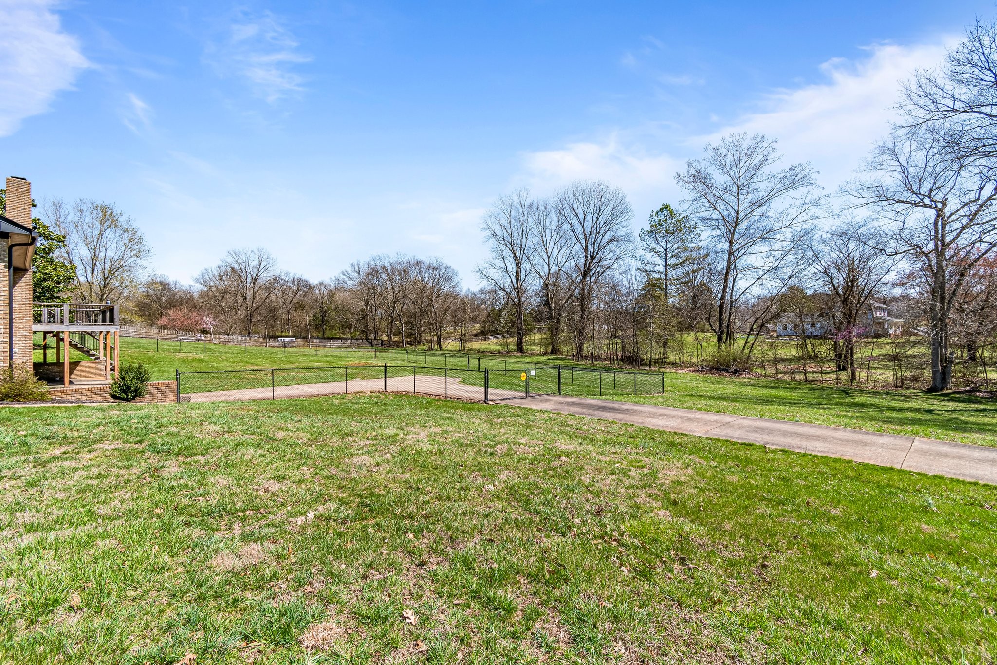 1106 Roseland Dr Property Photo 74