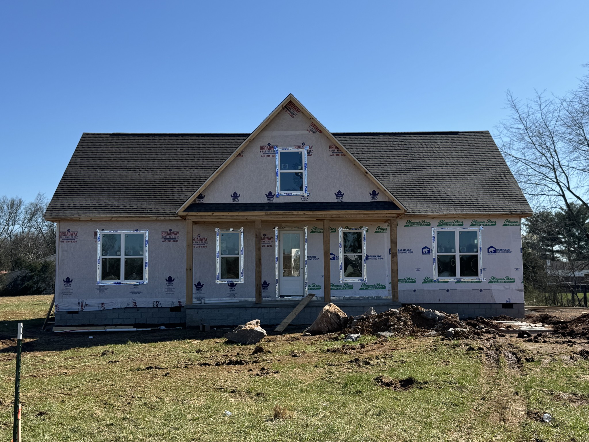 2105 Laws Hill Cr Property Photo 1
