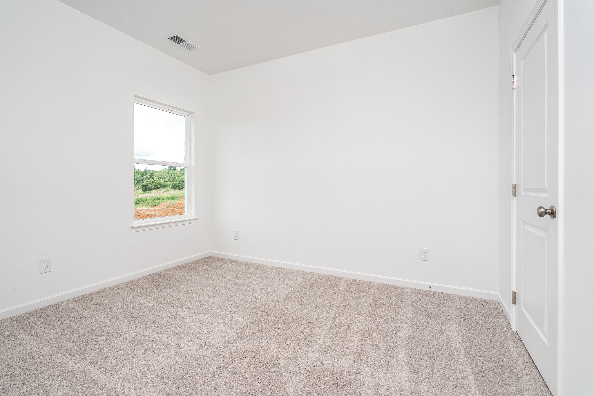 211 Hillview Ave Property Photo 18