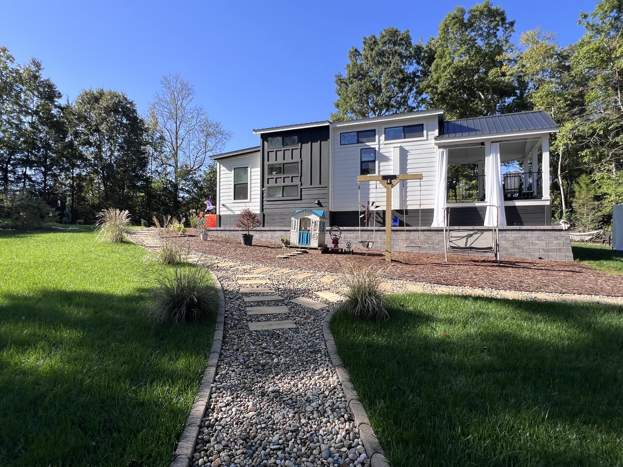 1530 Prince Rd Property Photo 4