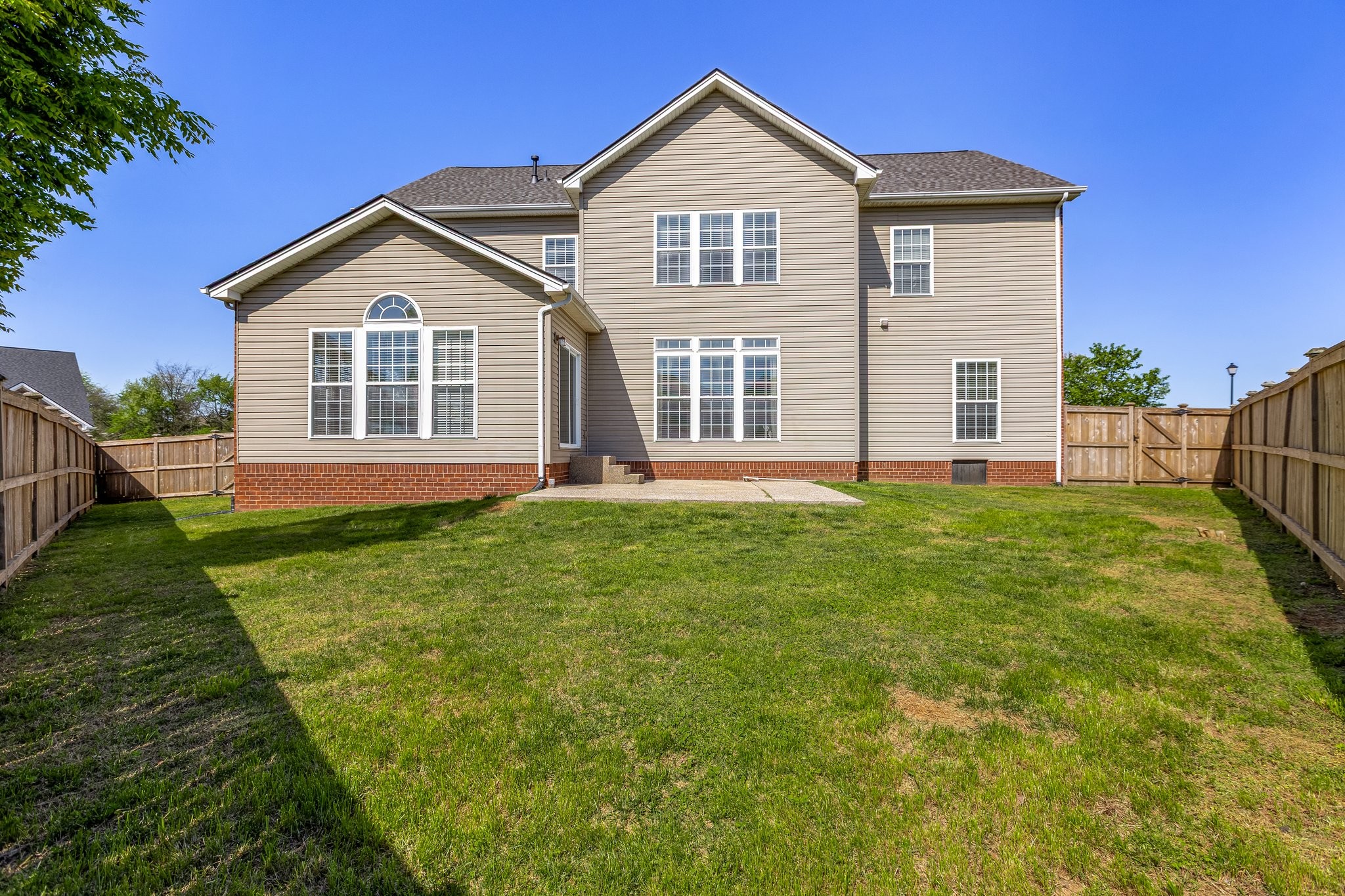 1024 Queens Pl Property Photo 59