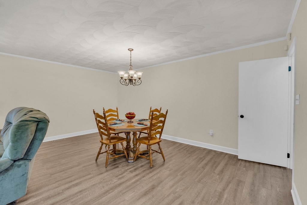 1411 Lakeview Rd Property Photo 10