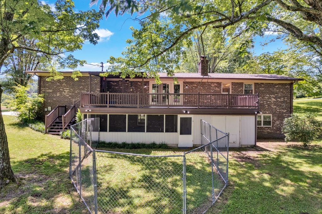 1411 Lakeview Rd Property Photo 31