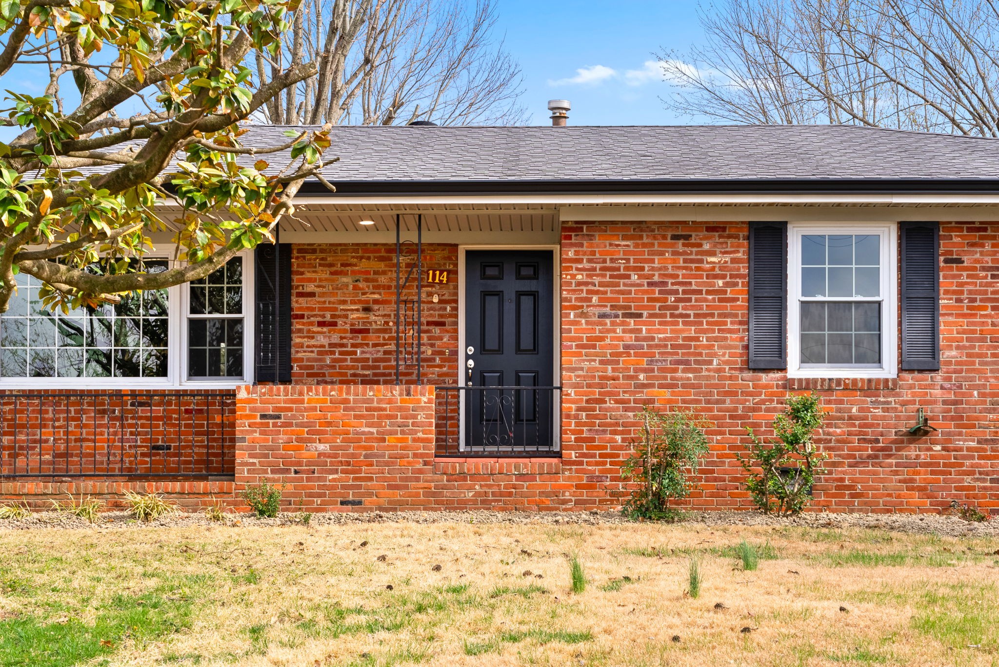 114 Donna Dr Property Photo 4