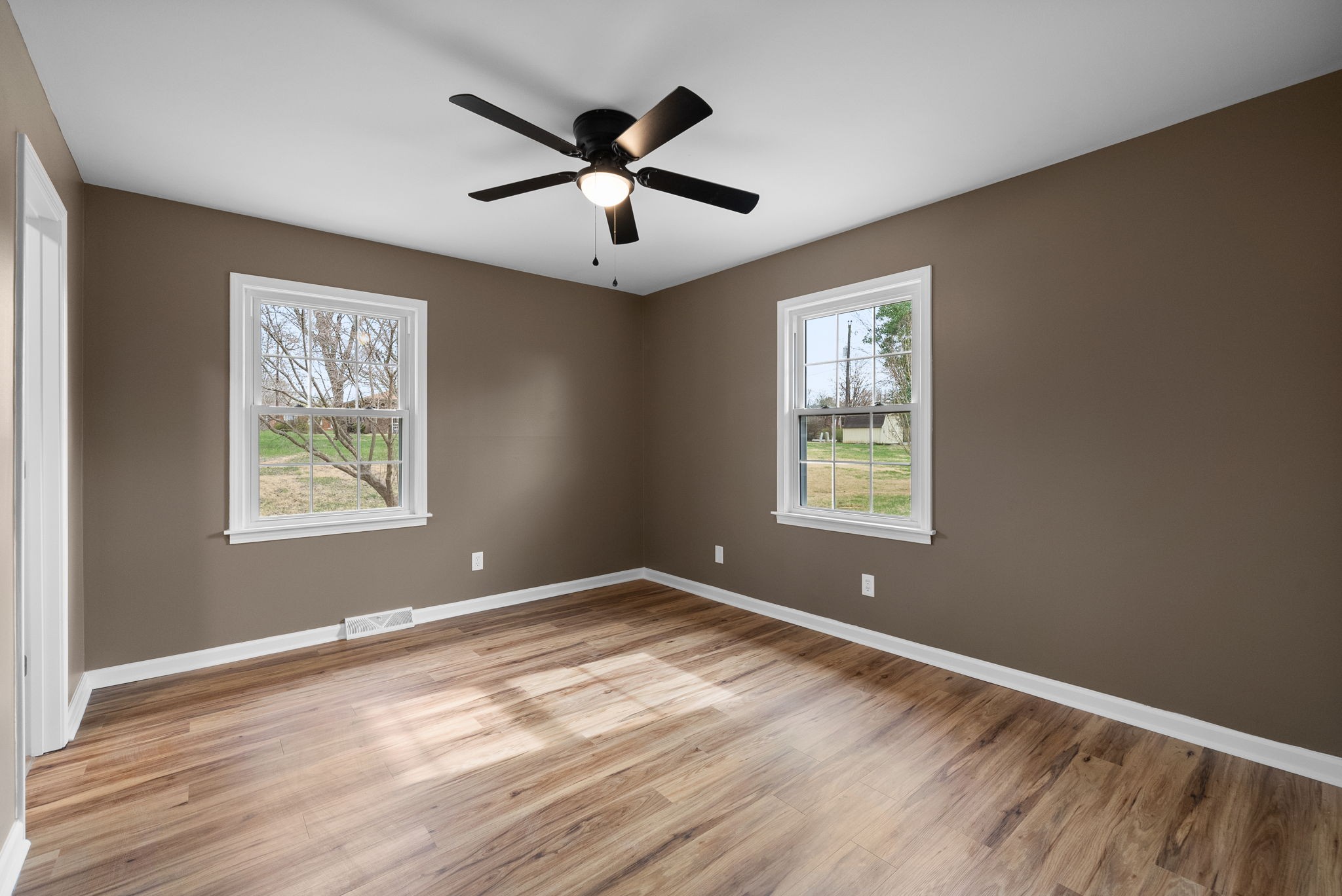 114 Donna Dr Property Photo 15