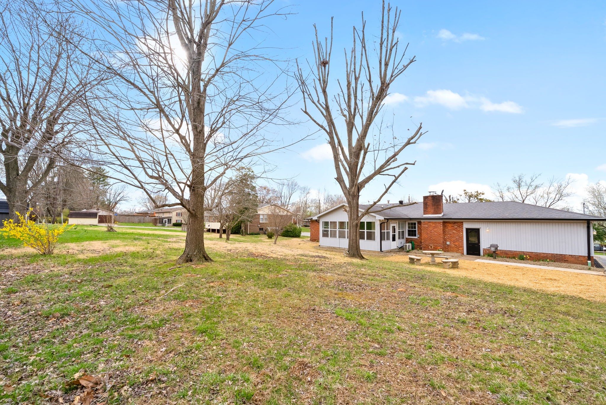 114 Donna Dr Property Photo 27