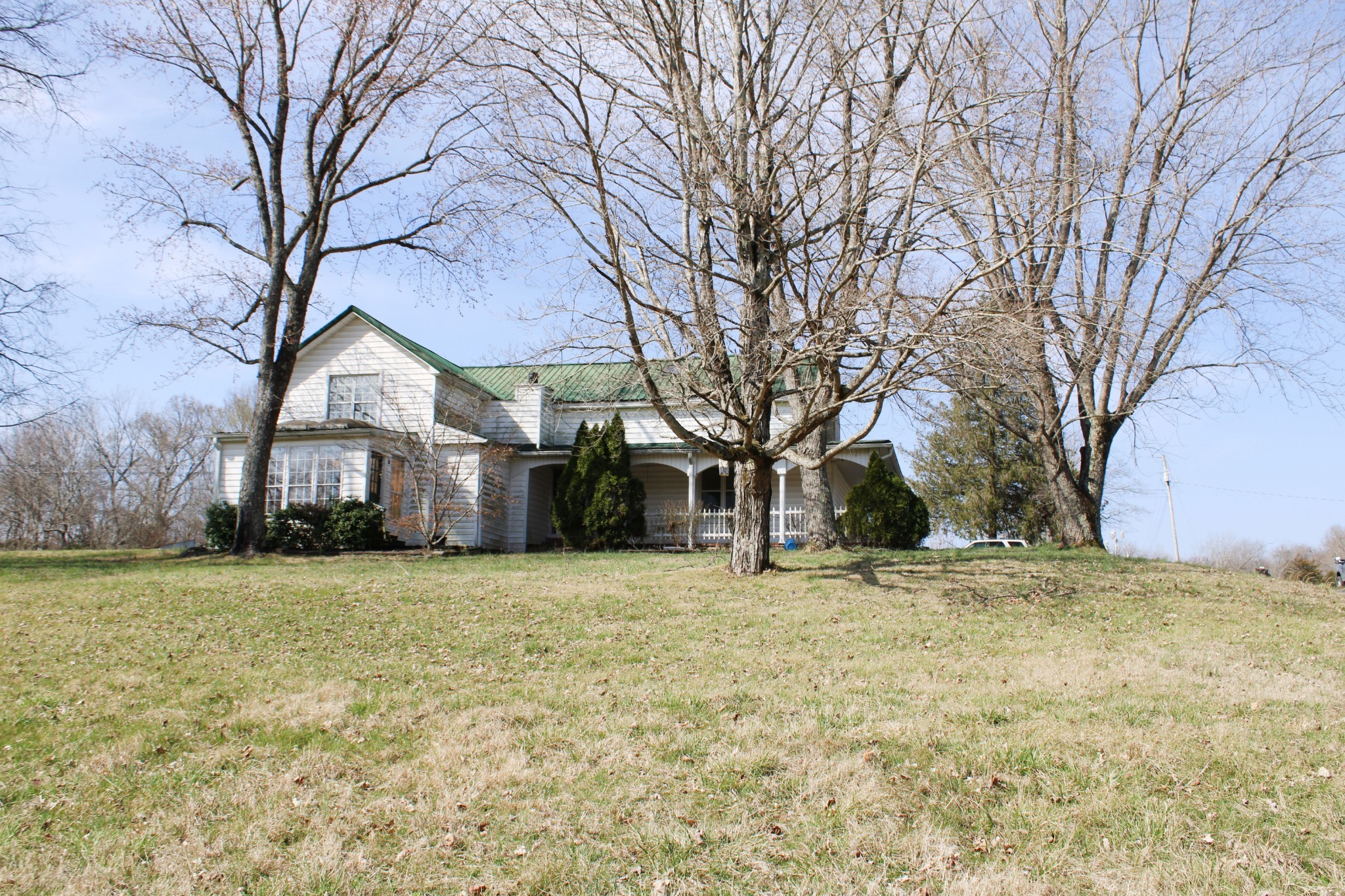 1040 Eljie Rd Property Photo 1