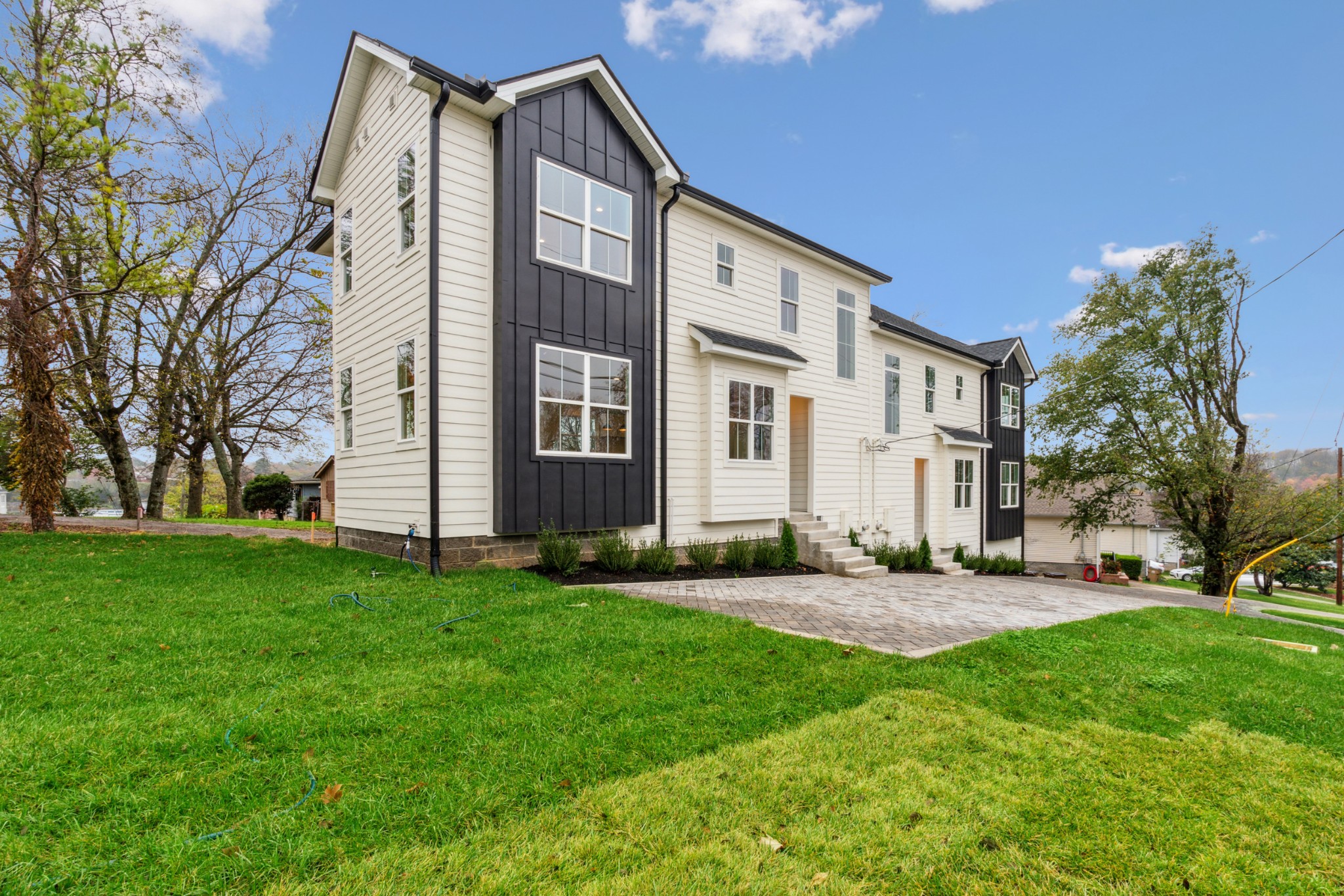 302 Alice Avenue #a Property Photo 1