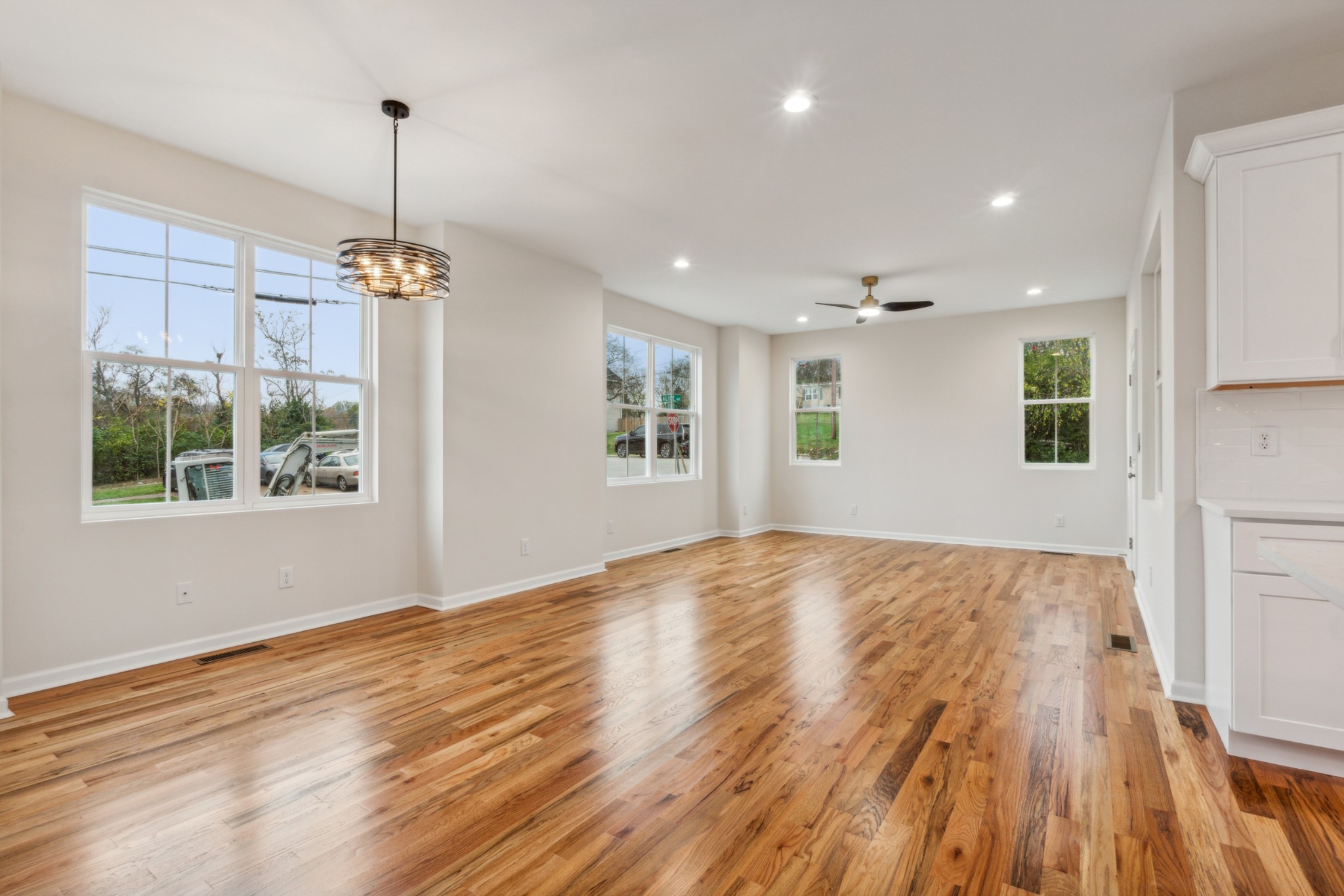 302 Alice Avenue #a Property Photo 3