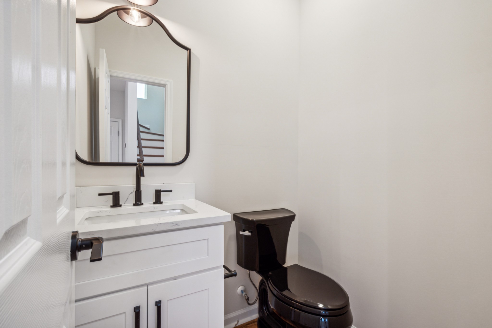 302 Alice Avenue #a Property Photo 7