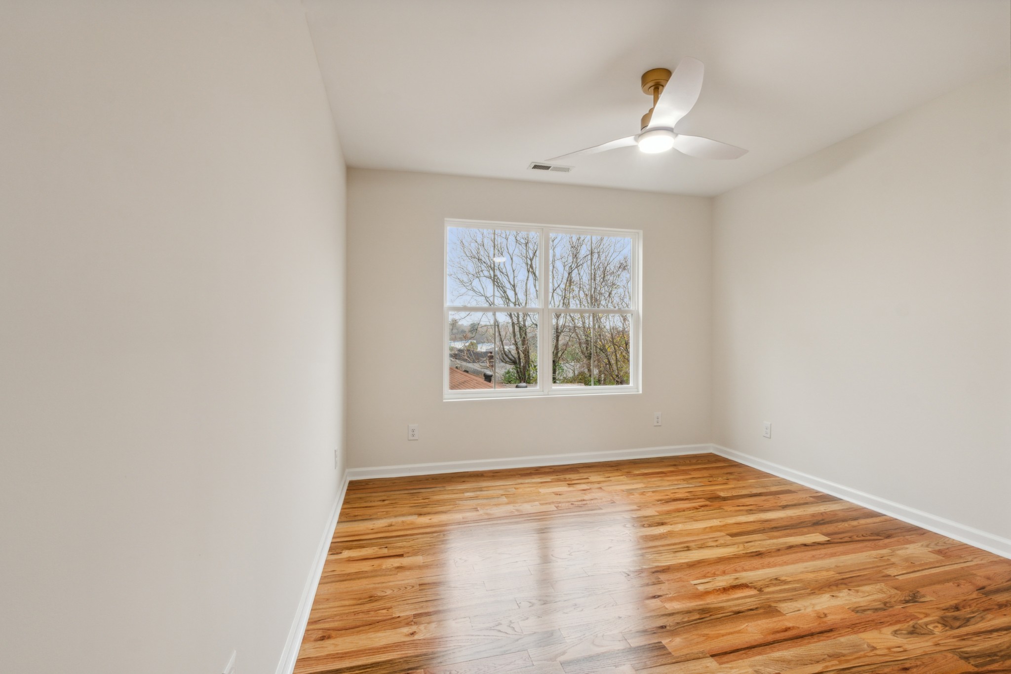302 Alice Avenue #a Property Photo 11