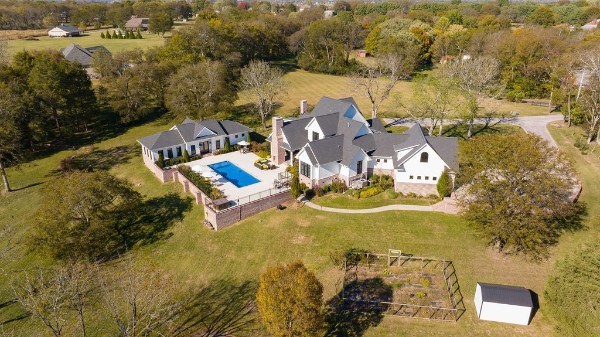 1106 Bradley Rd Property Photo 1
