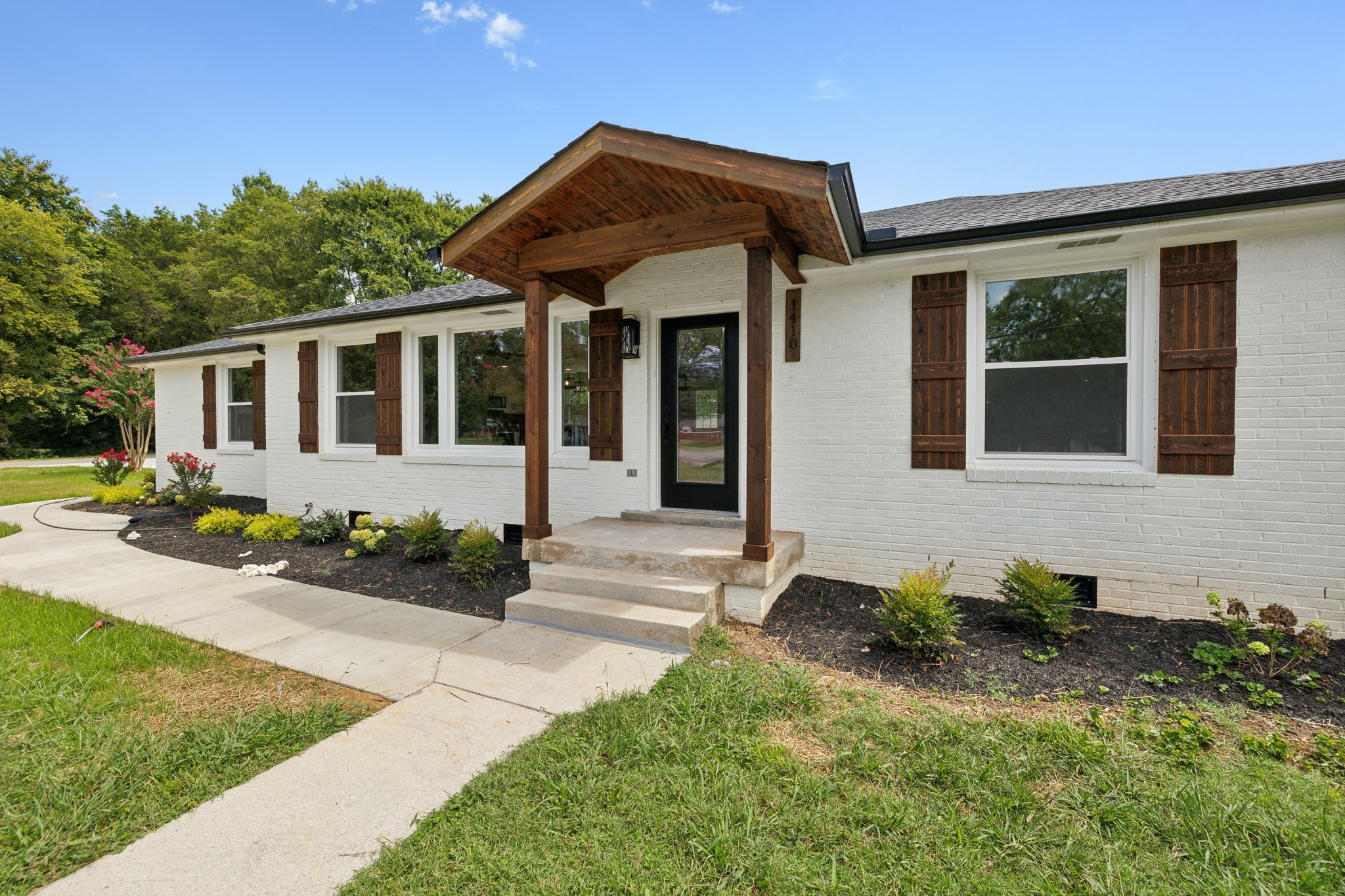 1410 Leaf Ave Property Photo 1
