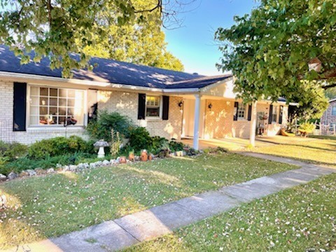 139 Hillcrest Cir Property Photo