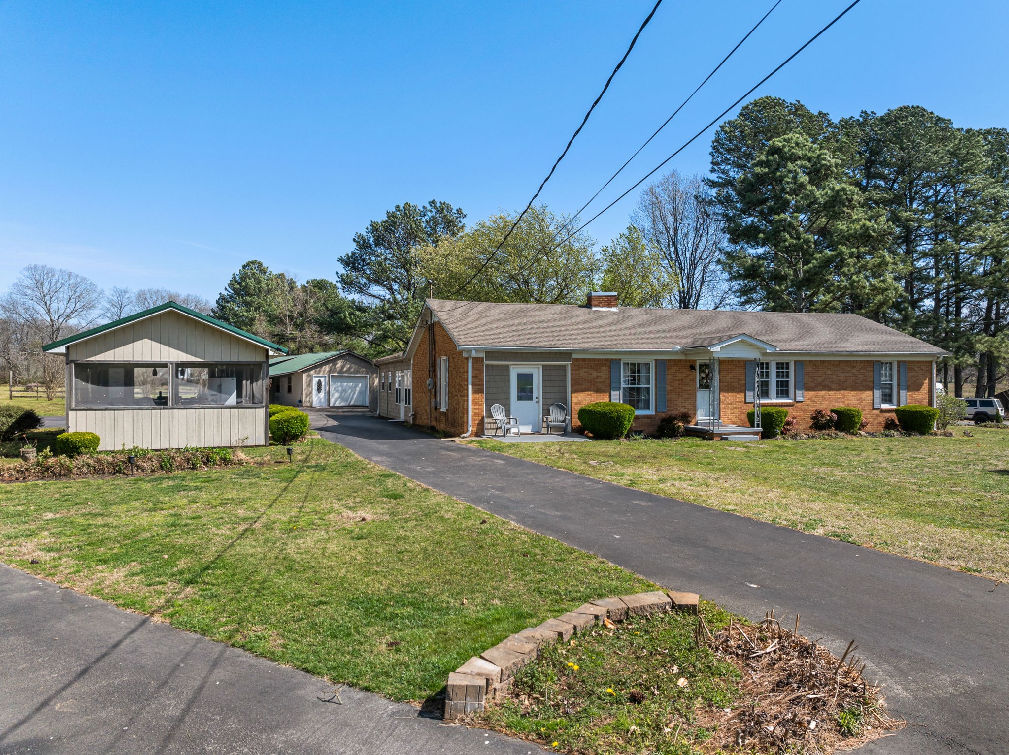 94 Dunn Rd Property Photo