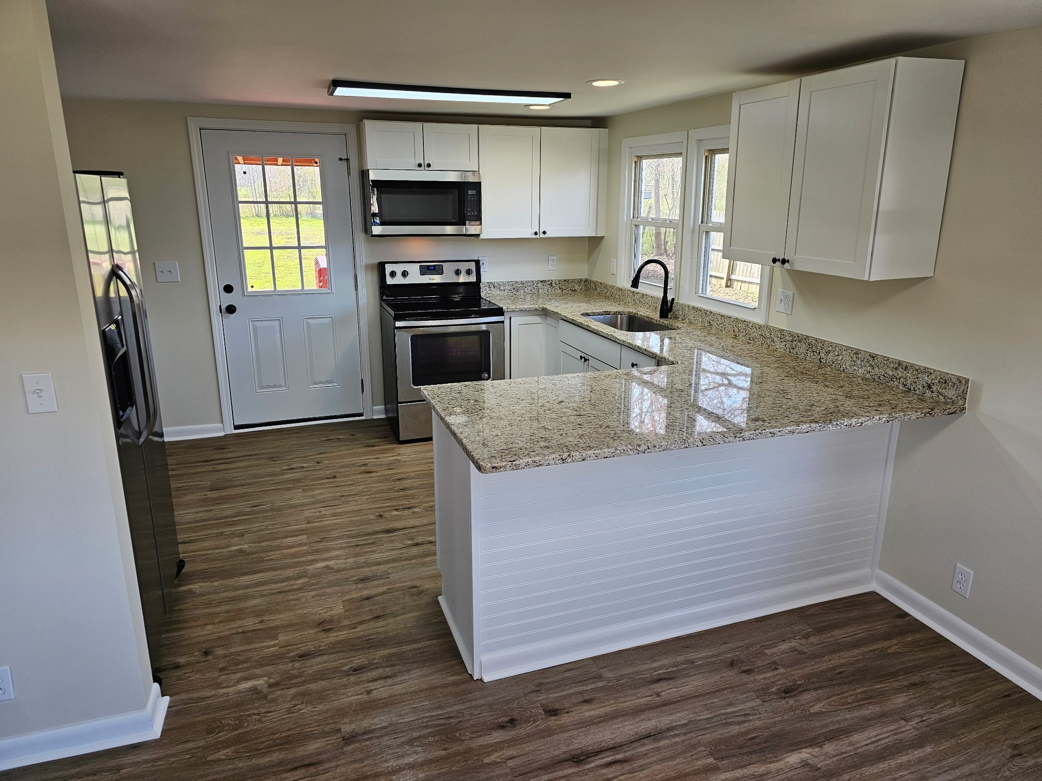 9167 Highway 20 Property Photo 6