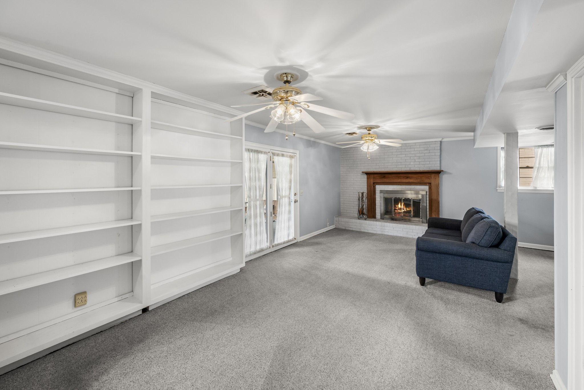 659 Huntington Pkwy Property Photo 14