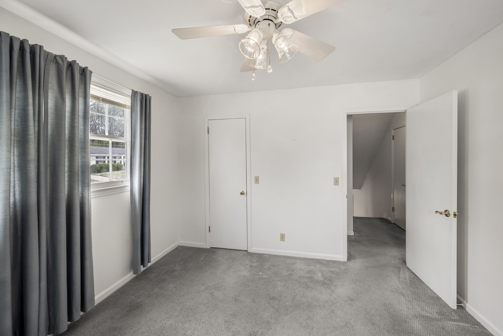 659 Huntington Pkwy Property Photo 23
