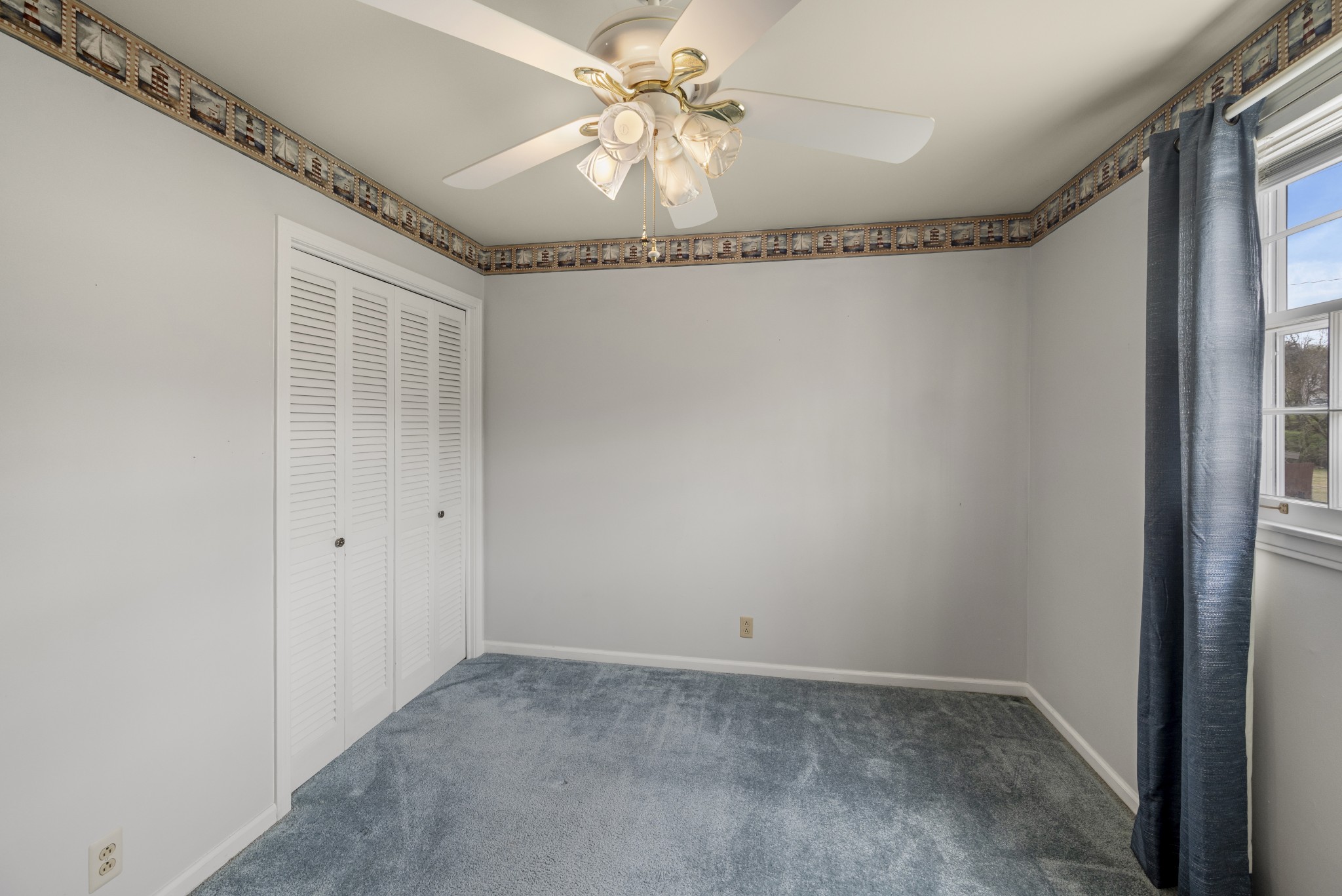 659 Huntington Pkwy Property Photo 25