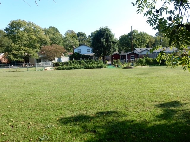659 Huntington Pkwy Property Photo 45