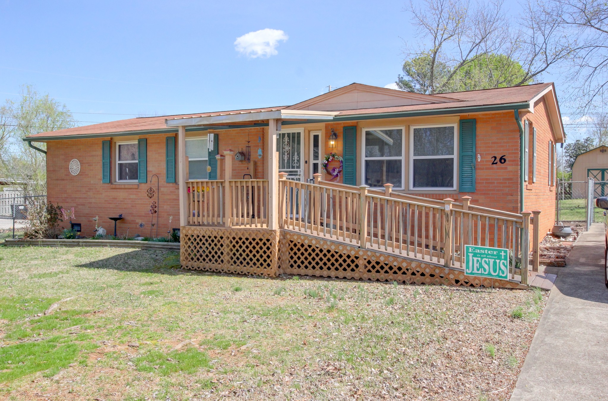 26 Charlemagne Blvd Property Photo 1