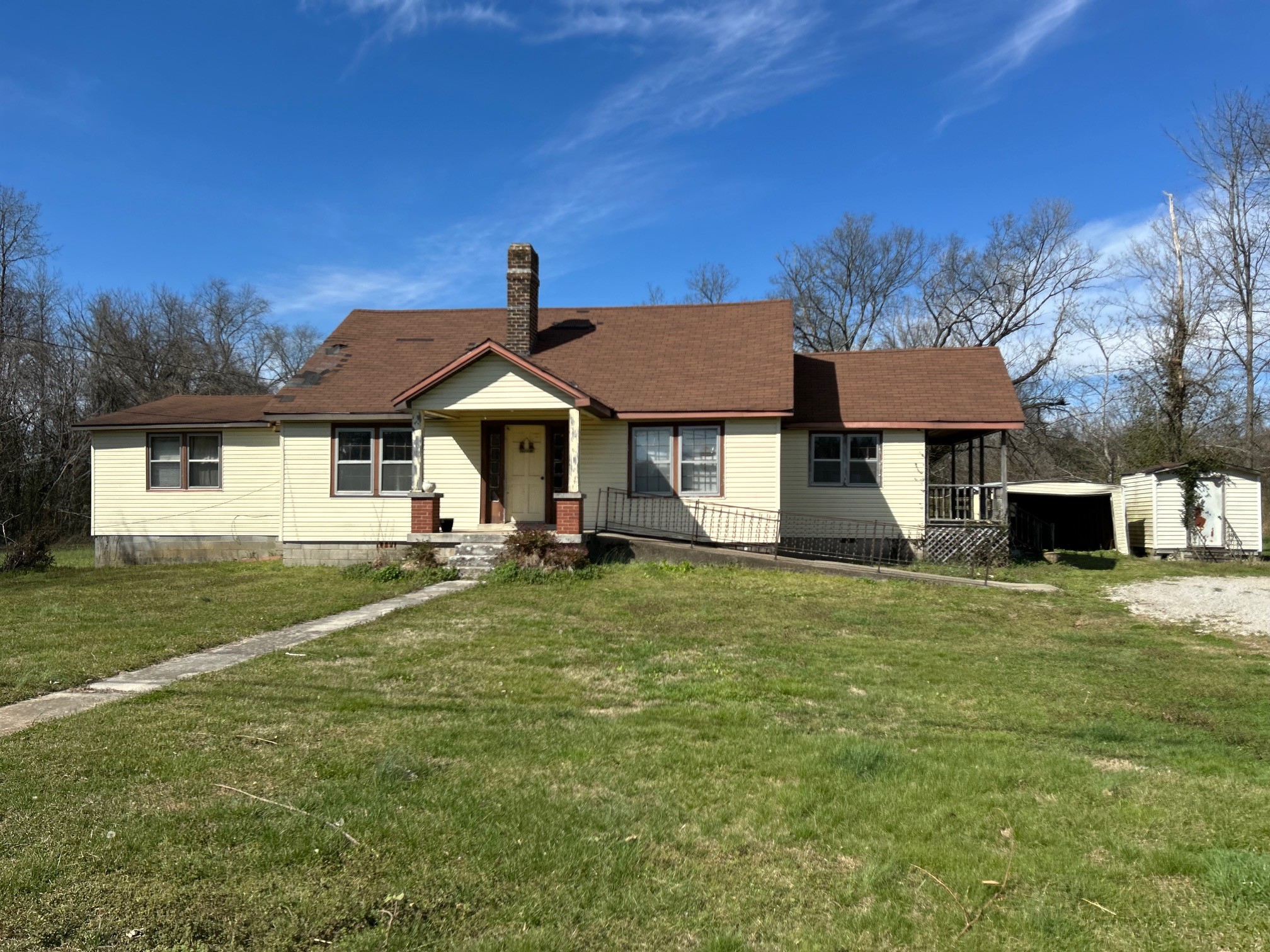 2150 Highway 40 Property Photo 1