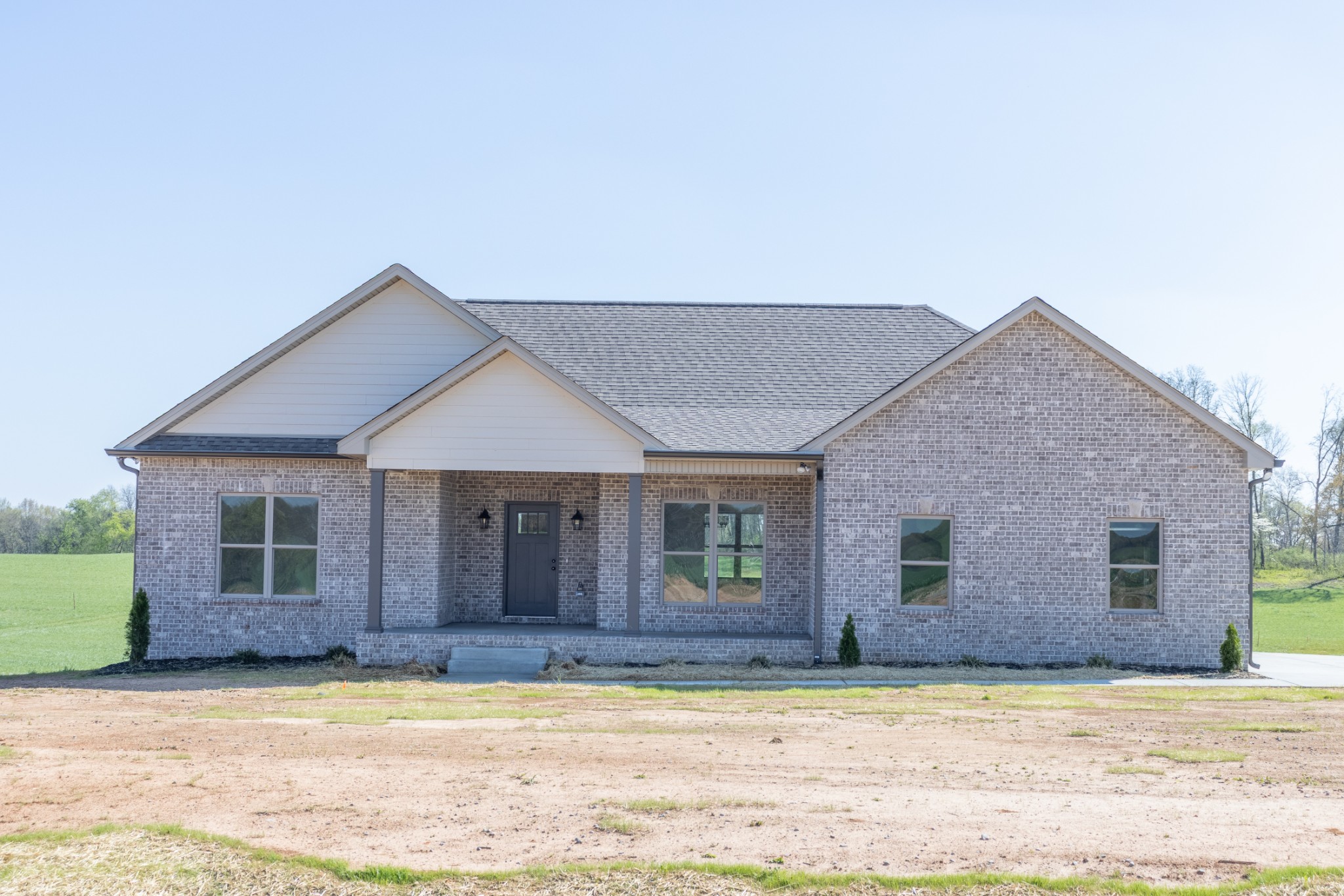5345 Roy Holman Road Property Photo 1