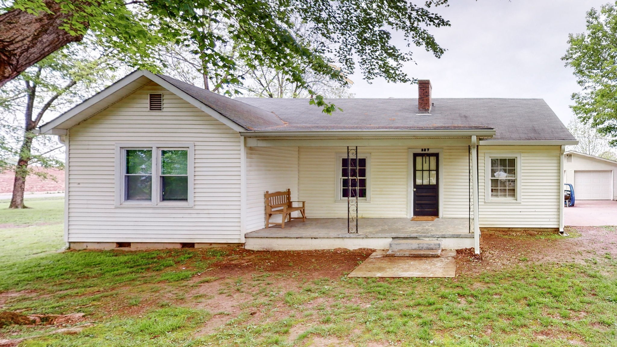 327 Old Huntsville Rd Property Photo 1