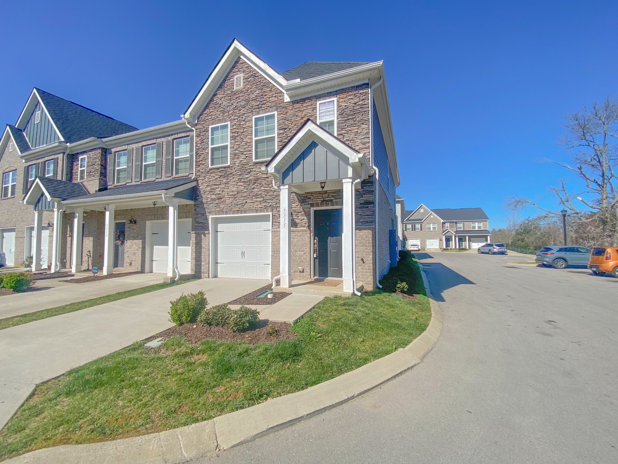 3315 Deerchase Cir Property Photo 2