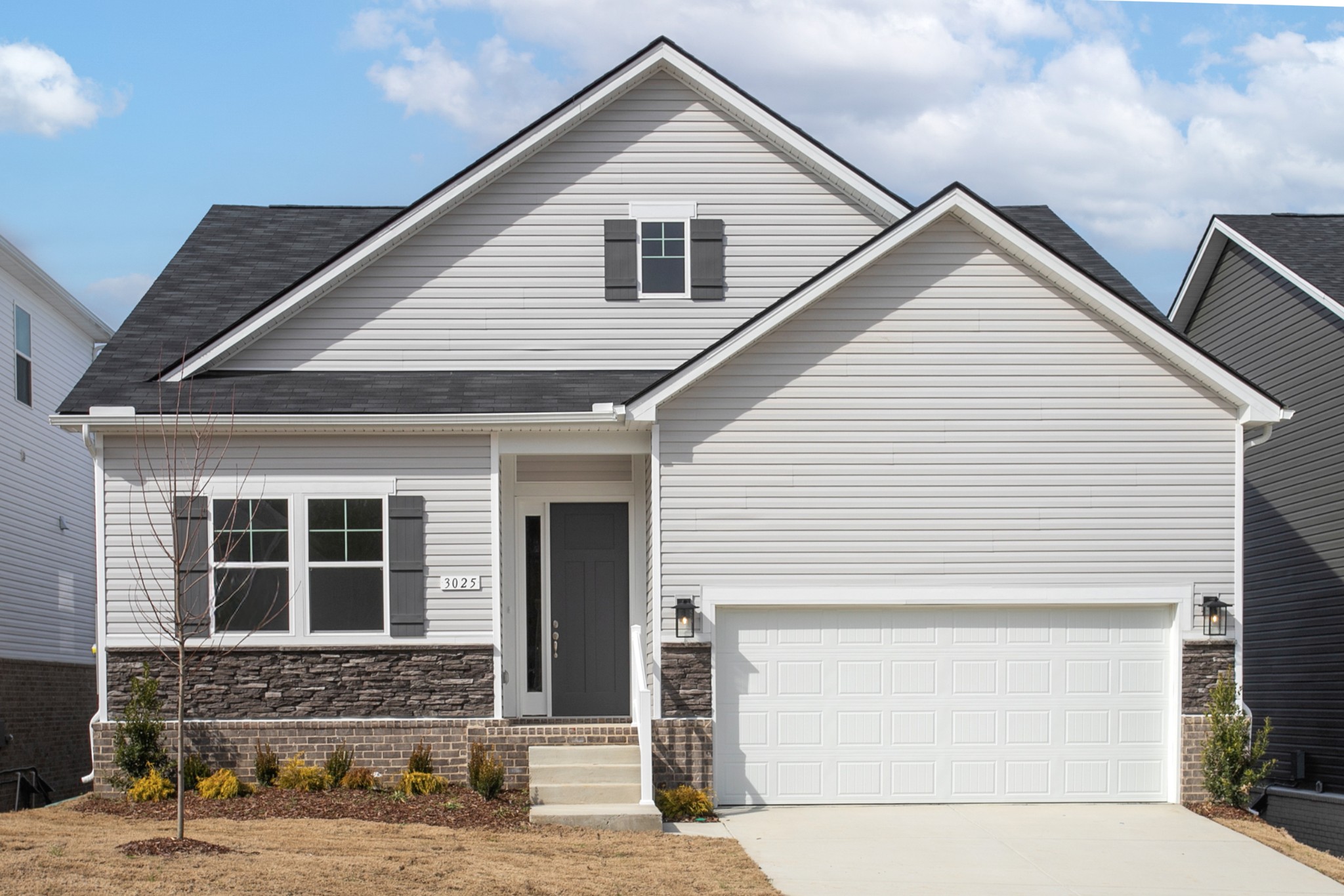 3025 Fernwood Lane Property Photo 1