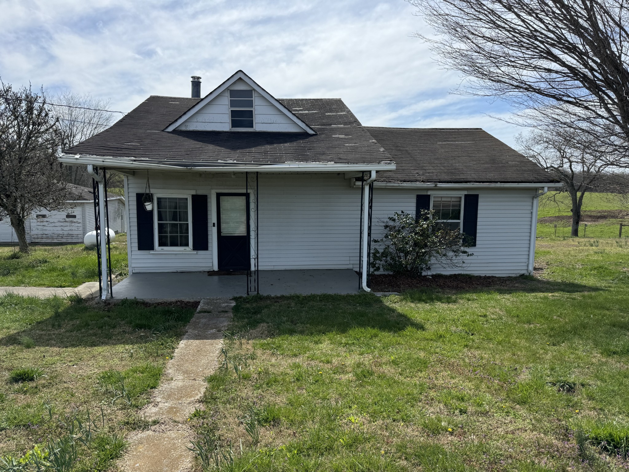 796 Highland Ridge Rd Property Photo