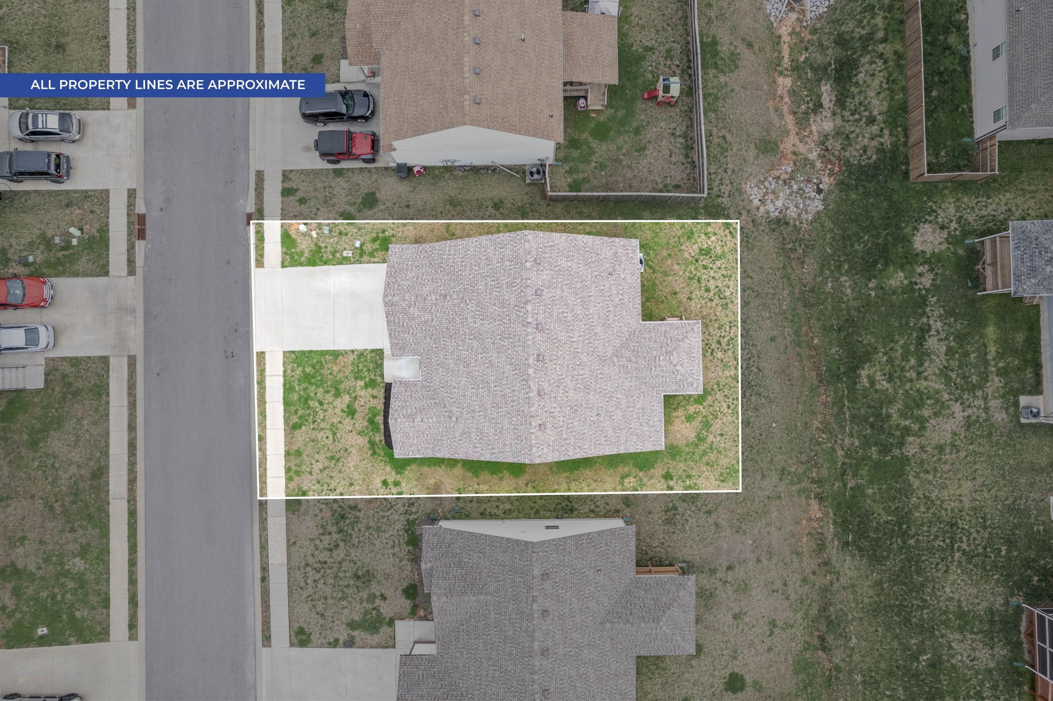 461 Irish Hills Dr Property Photo 2