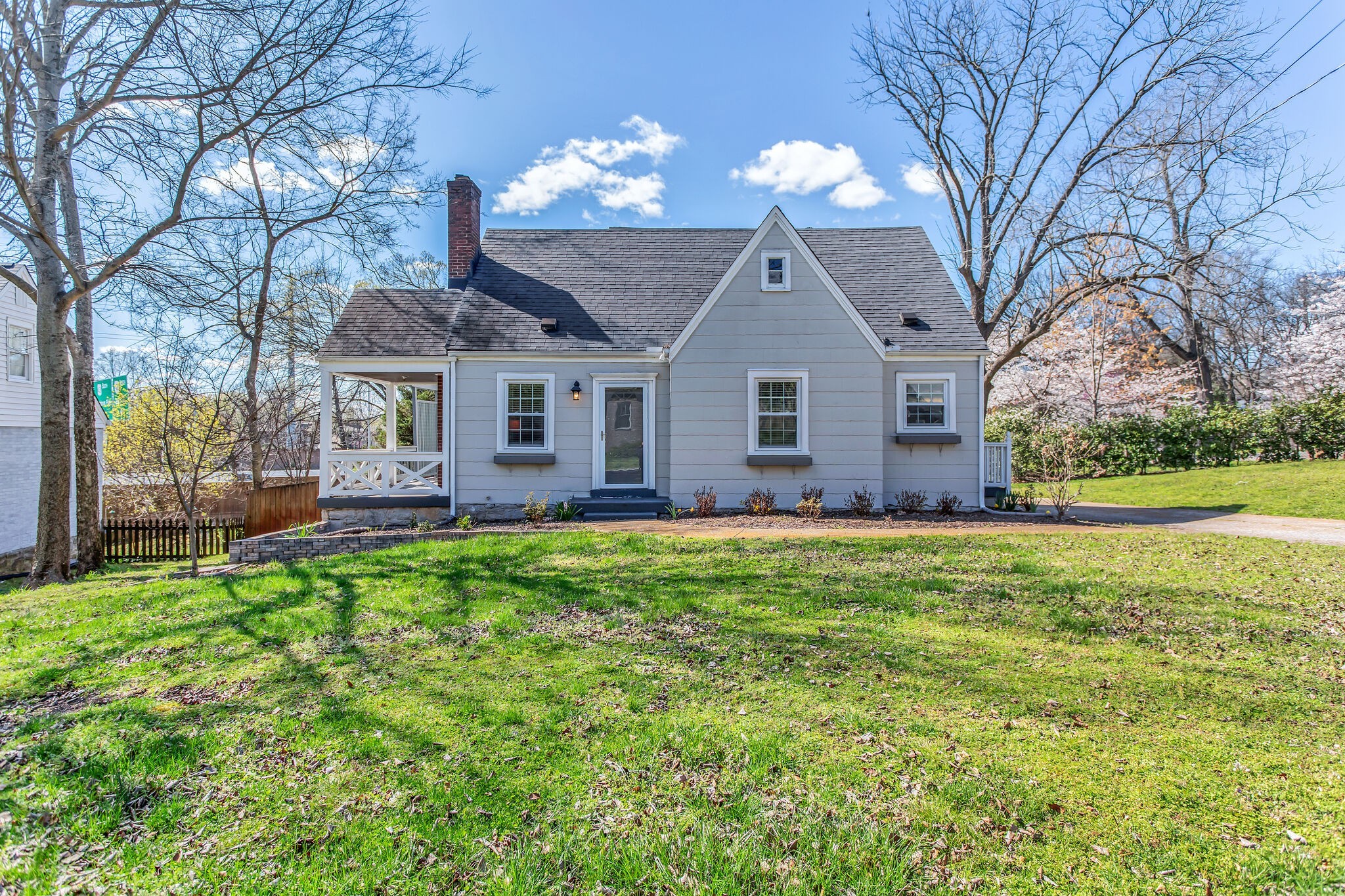 Belmont Terrace Annex Real Estate Listings Main Image