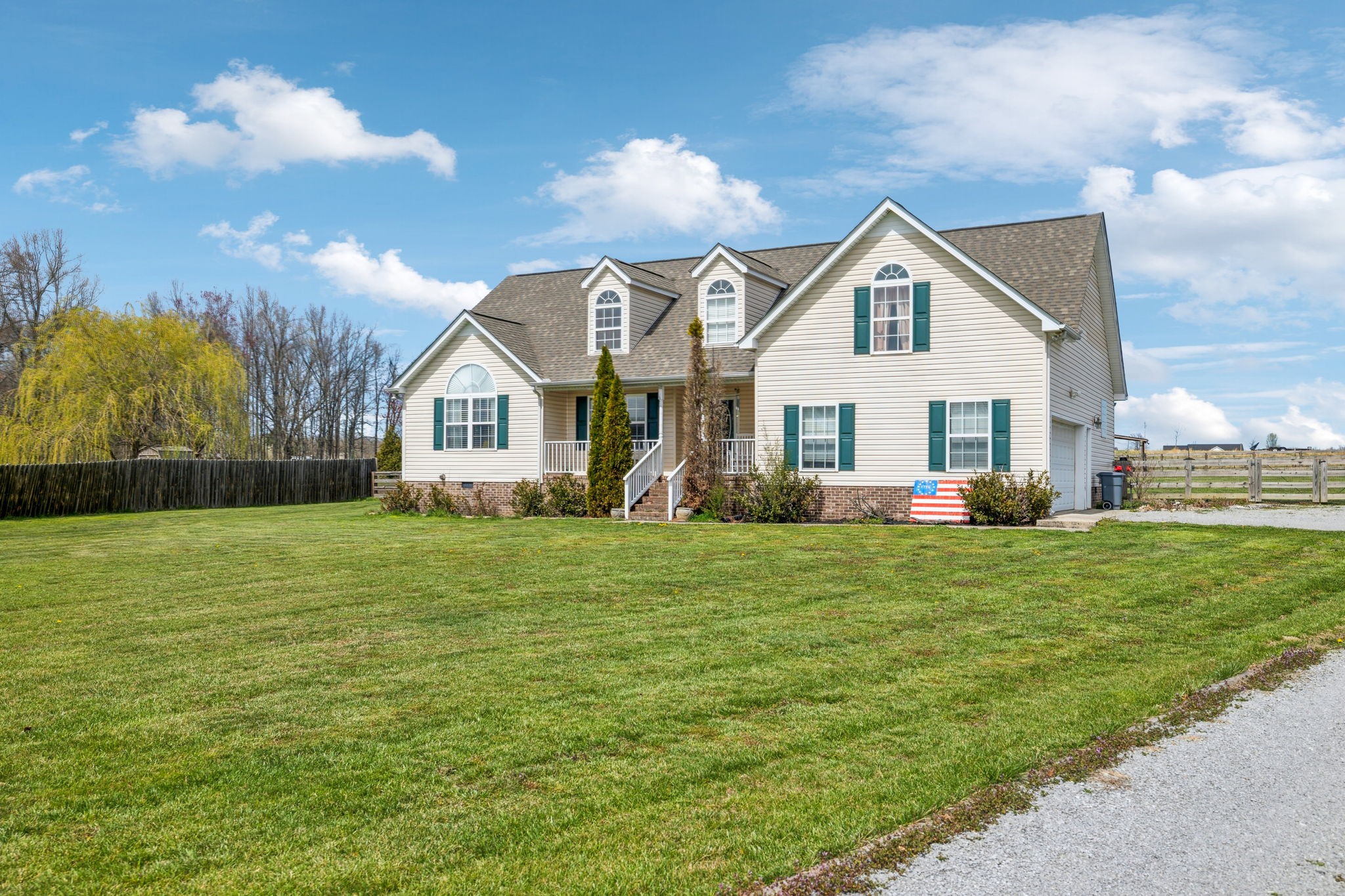 403 Green Grass Way Property Photo