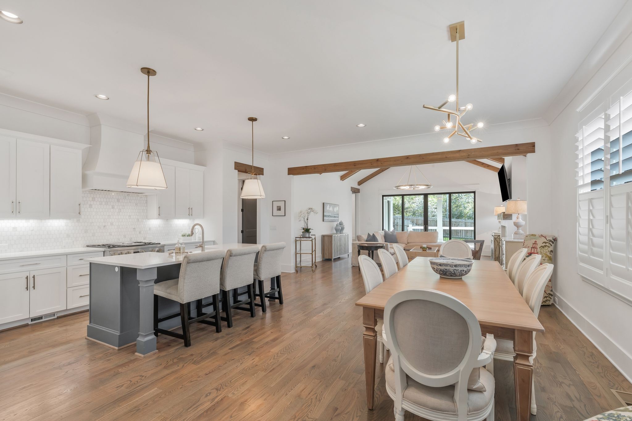 59 Brookwood Terrace Homes Real Estate Listings Main Image