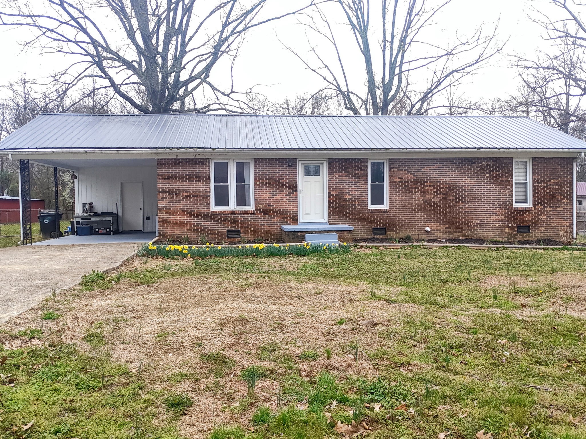630 Arrowhead Dr Property Photo