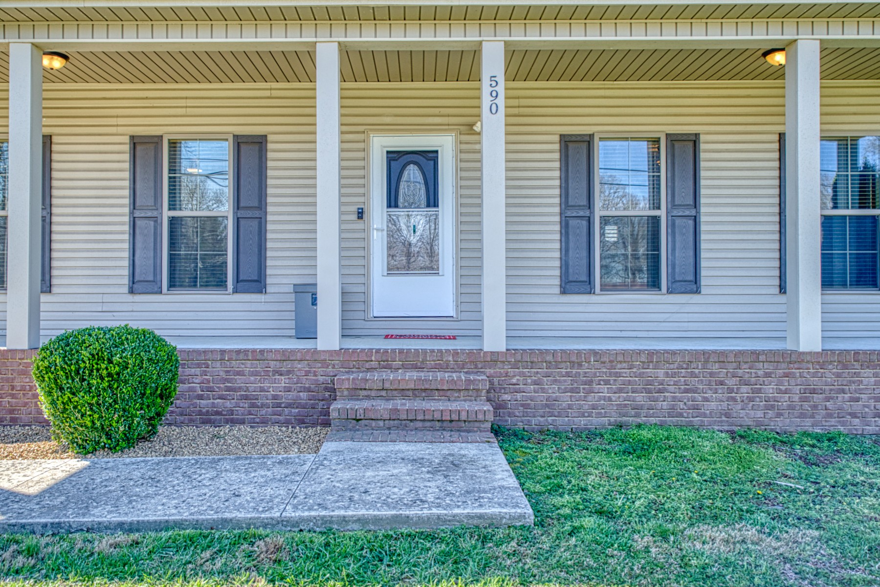 590 N Mcbroom Chapel Rd Property Photo 3