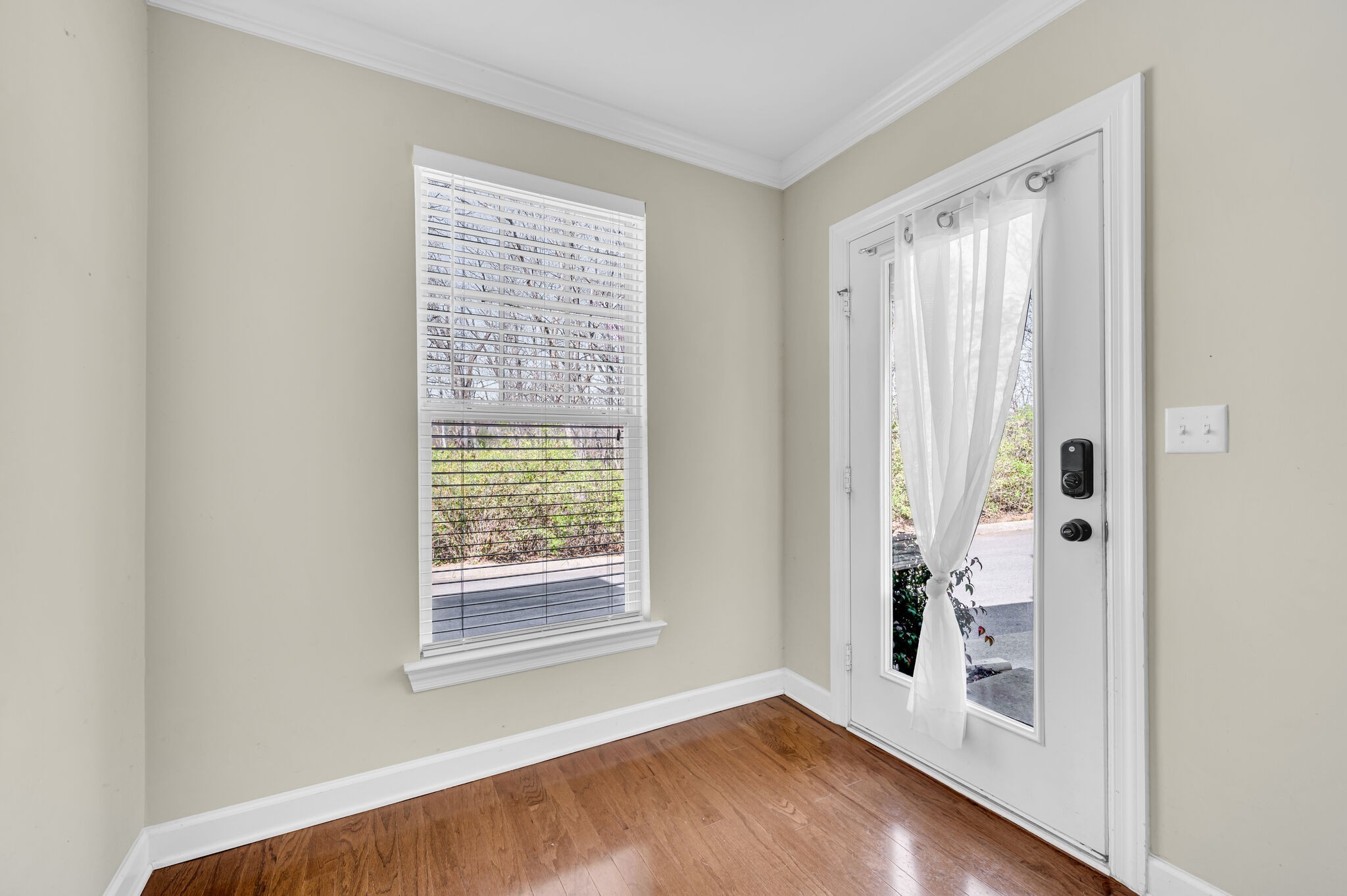810 Bracken Trl Property Photo 3